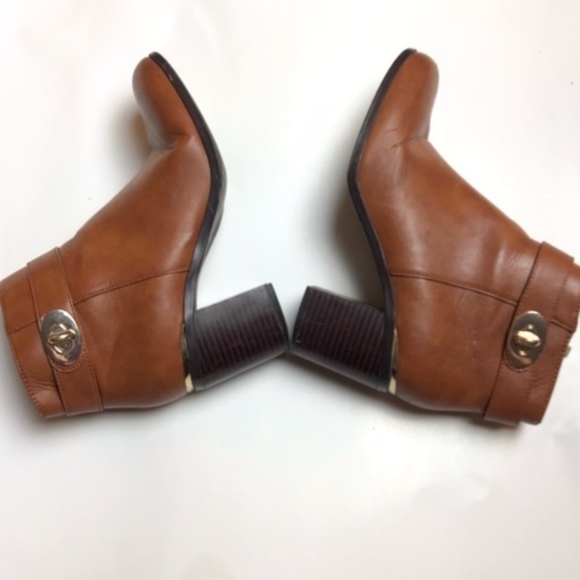 TOPSHOP Cognac Brown Faux Leather Ankle Boots - Picture 4 of 7